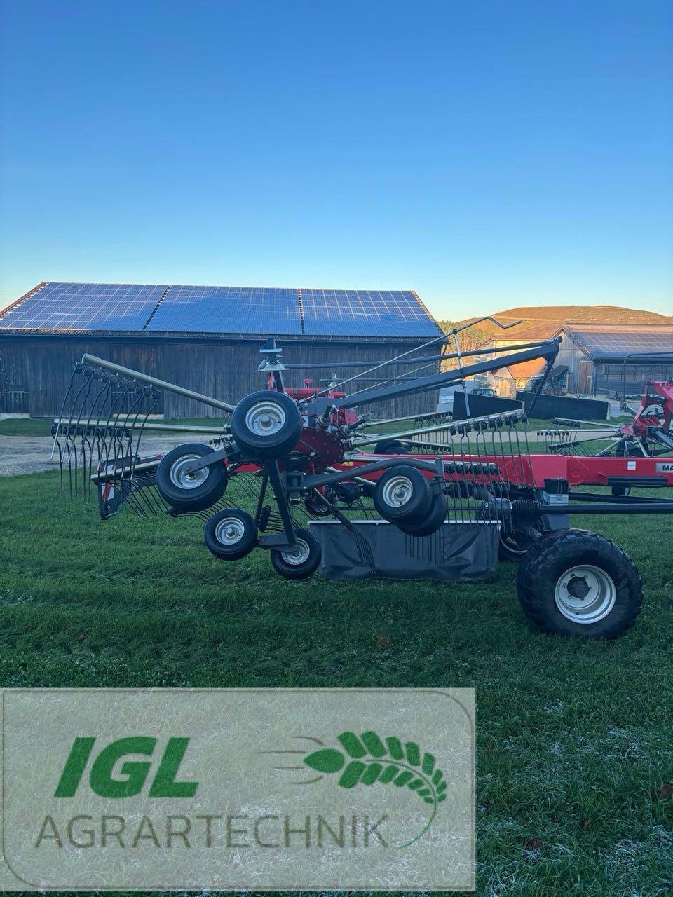 Schwader van het type Massey Ferguson RK 1254 TRC, Gebrauchtmaschine in Nabburg (Foto 4)