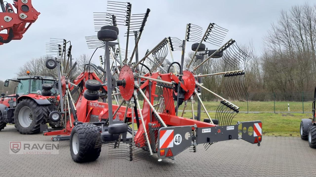 Schwader des Typs Massey Ferguson RK 1404 TRC-PRO, Gebrauchtmaschine in Sulingen (Bild 8)