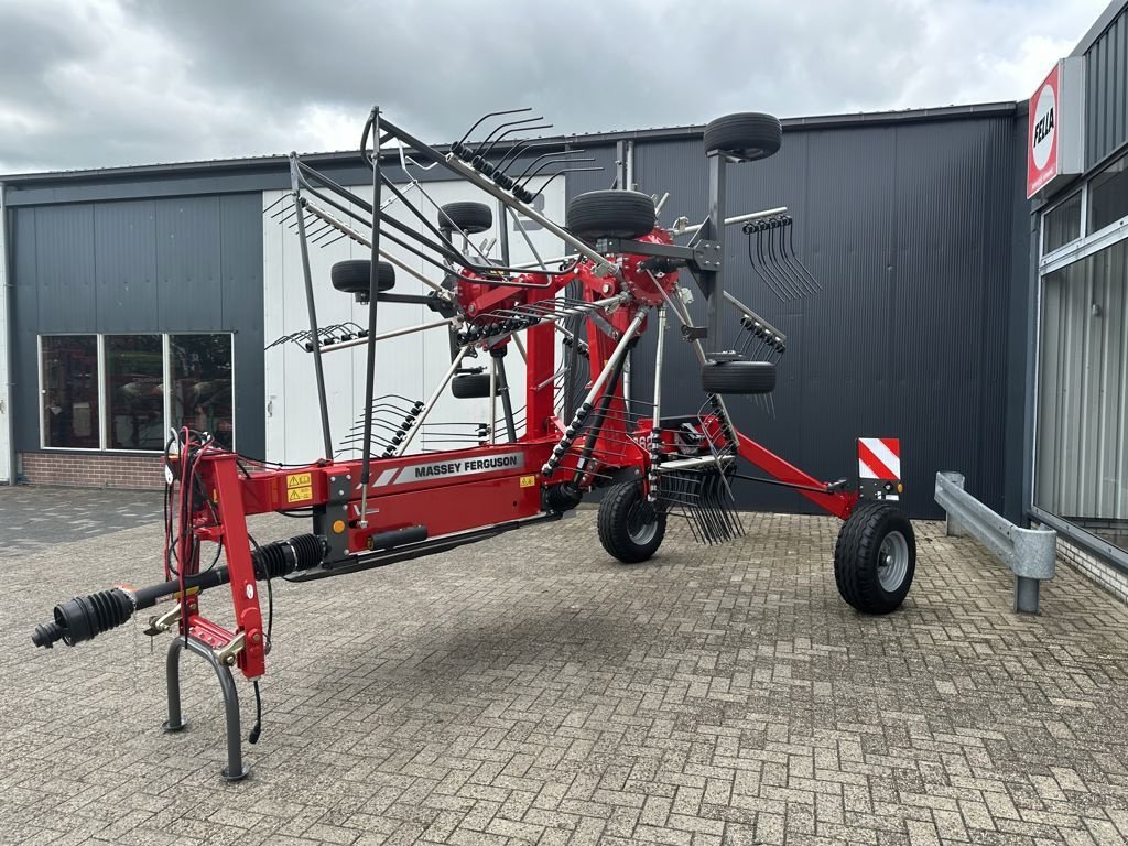 Schwader Türe ait Massey Ferguson RK 662-TRC, Neumaschine içinde MARIENHEEM (resim 3)