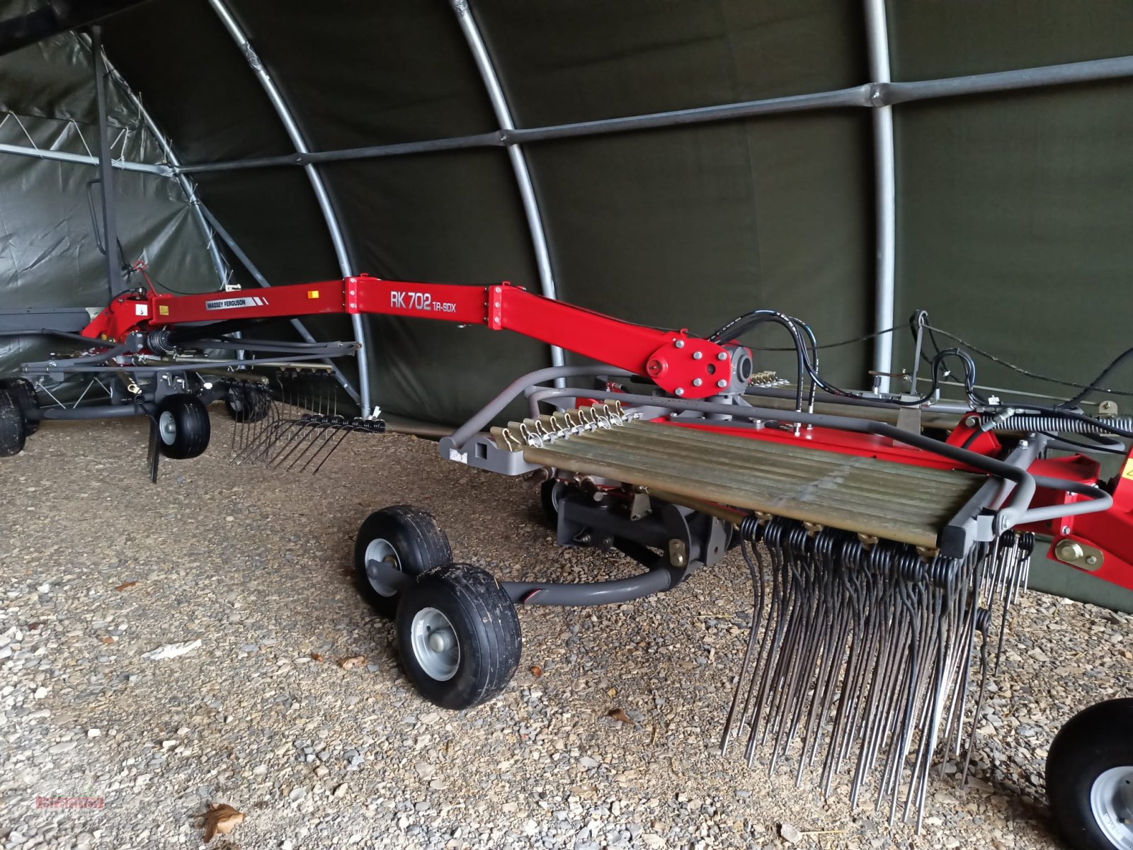 Schwader of the type Massey Ferguson RK 702 TR-SDX, Gebrauchtmaschine in Titting (Picture 1)