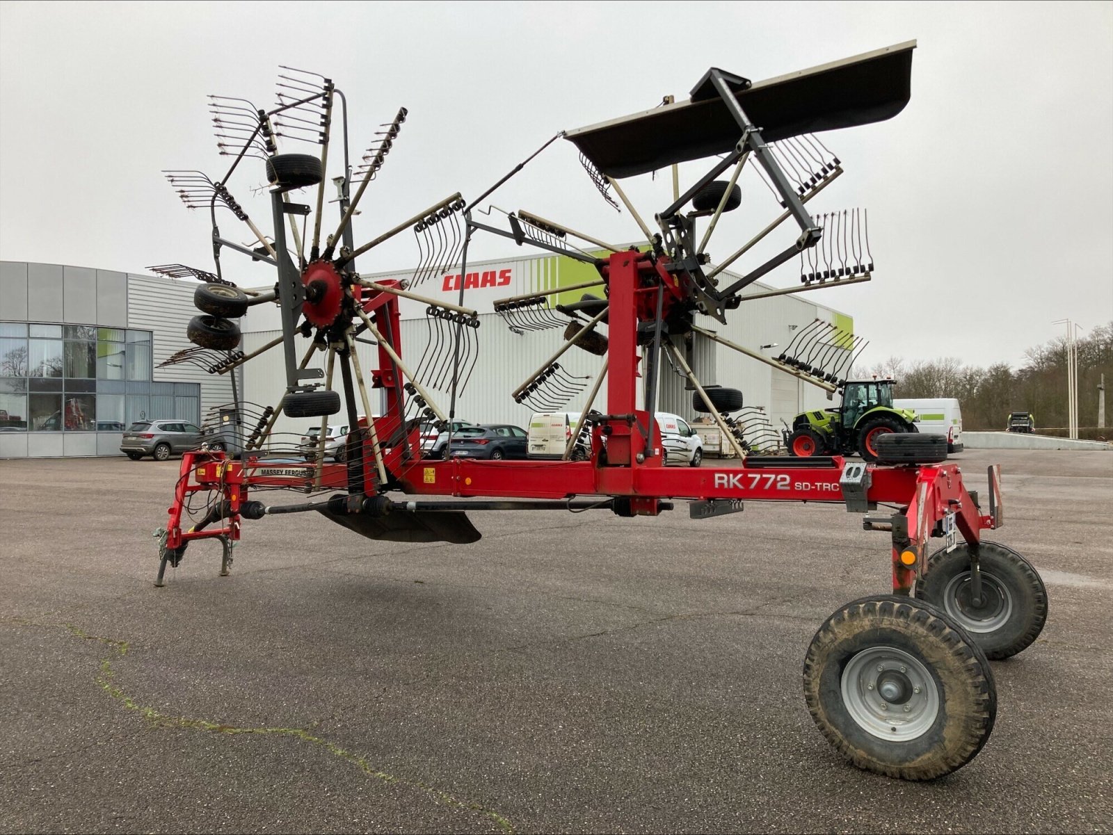 Schwader typu Massey Ferguson RK 772 SD-TRC, Gebrauchtmaschine v CHEMINOT (Obrázok 4)