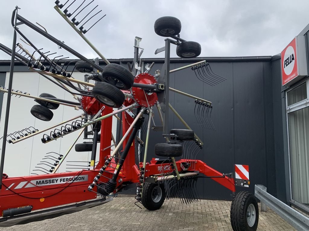 Schwader a típus Massey Ferguson RK 802 TRC, Neumaschine ekkor: MARIENHEEM (Kép 4)