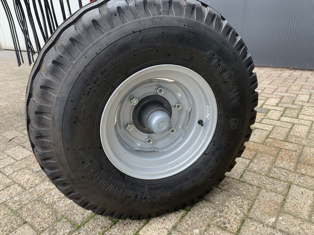 Schwader a típus Massey Ferguson RK 802 TRC, Neumaschine ekkor: MARIENHEEM (Kép 7)