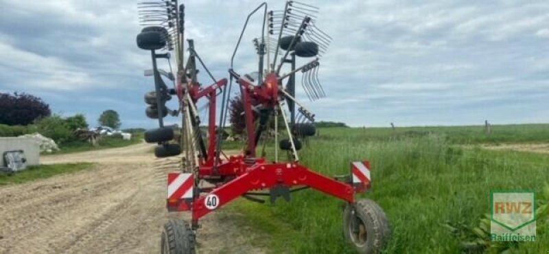 Schwader des Typs Massey Ferguson RK 802 TRC, Gebrauchtmaschine in Wipperfürth (Bild 4)