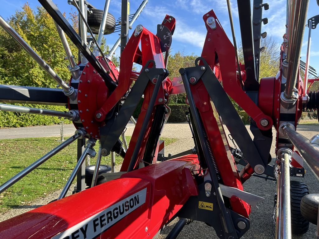 Schwader typu Massey Ferguson RK 922 TRC-Gen2, Neumaschine v MARIENHEEM (Obrázok 3)