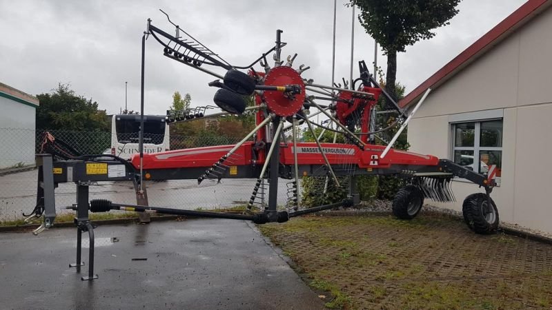 Schwader of the type Massey Ferguson RK842 SD-TRC MASSEY FERGUSO, Gebrauchtmaschine in Sulzbach Rosenberg (Picture 1)