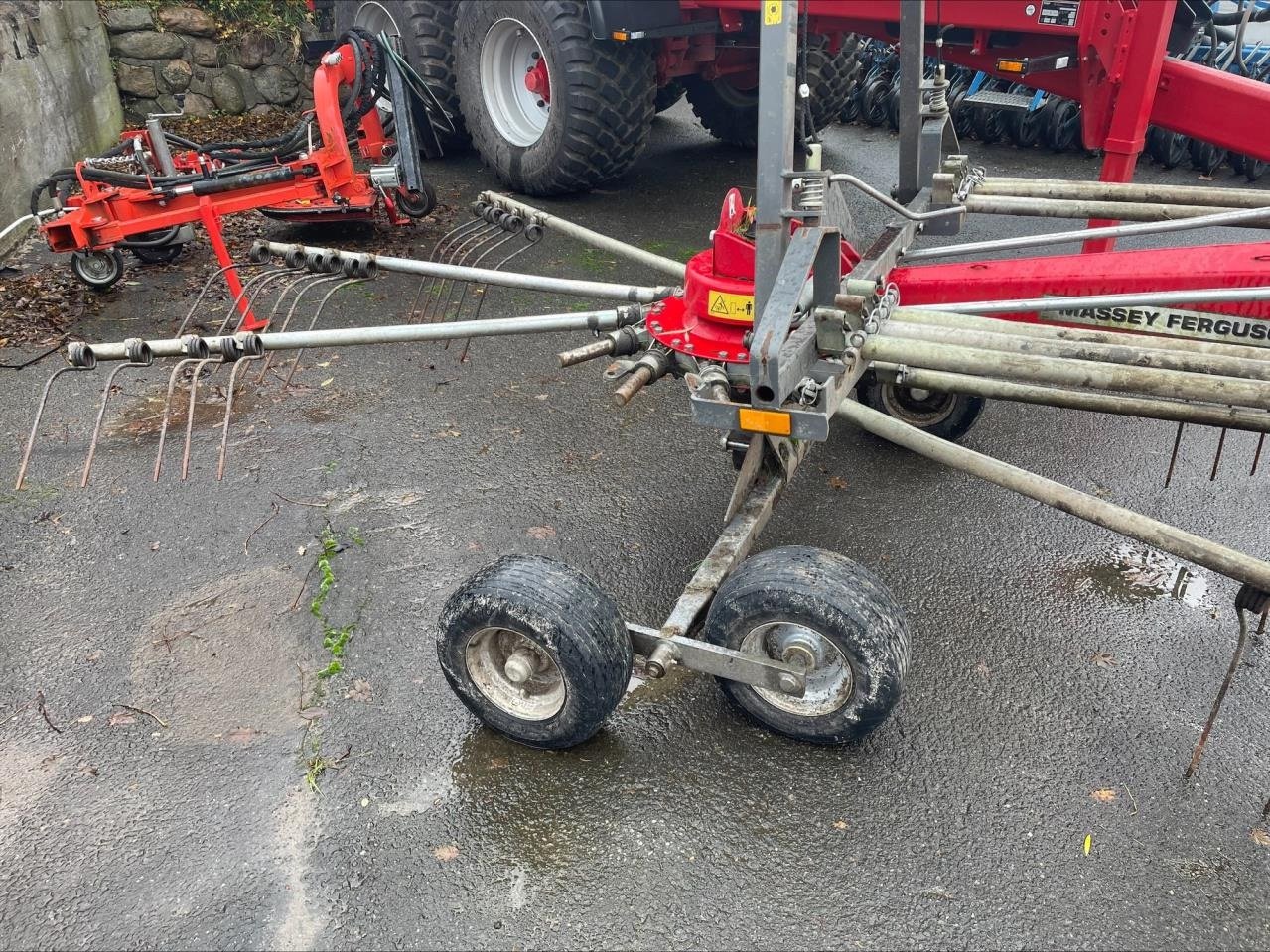 Schwader del tipo Massey Ferguson Sonstiges, Gebrauchtmaschine en Skanderborg (Imagen 2)