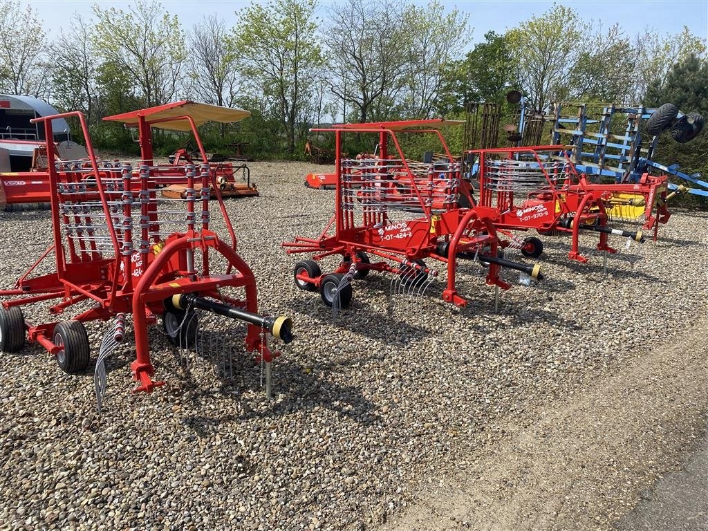 Schwader tip Minos Agri T-424, Gebrauchtmaschine in Skive (Poză 2)