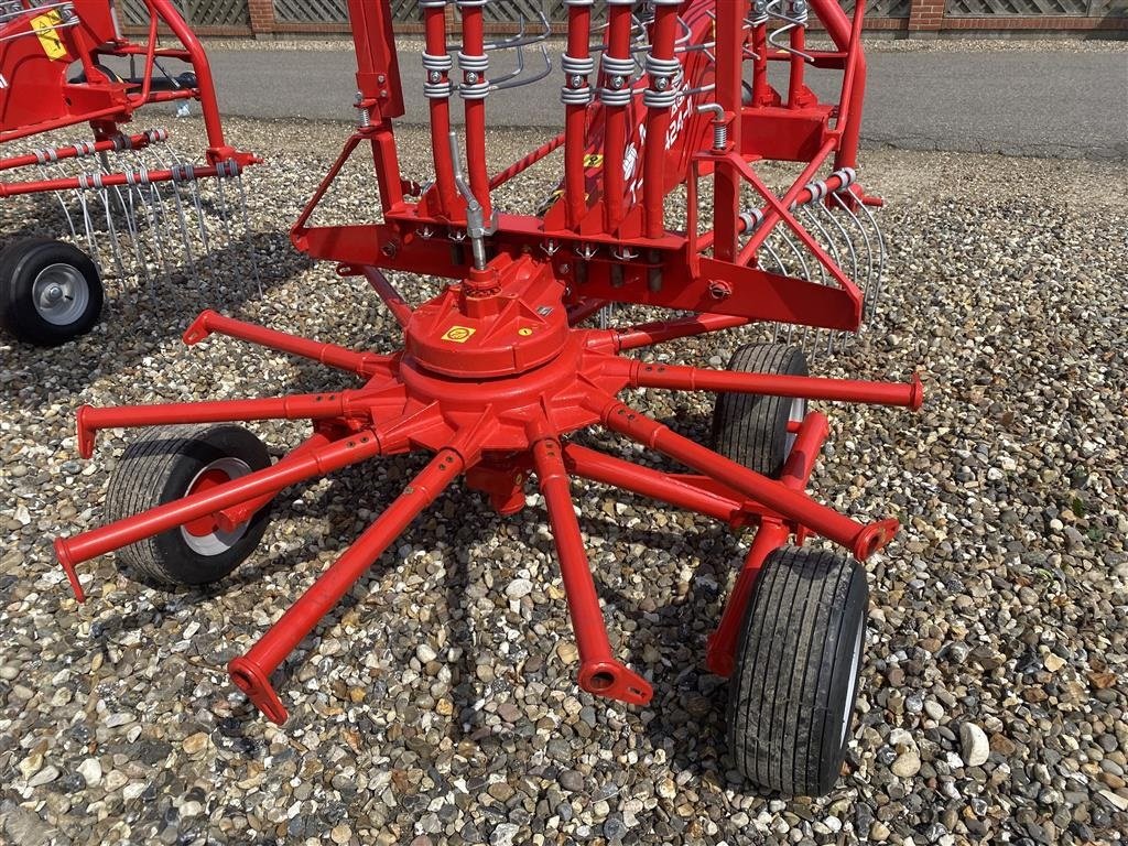 Schwader of the type Minos Agri T-424, Gebrauchtmaschine in Skive (Picture 3)