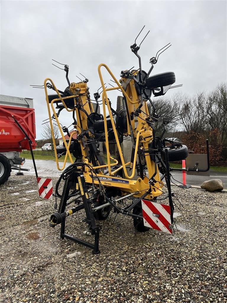 Schwader tip New Holland Proted 880, Gebrauchtmaschine in Løgstør (Poză 1)