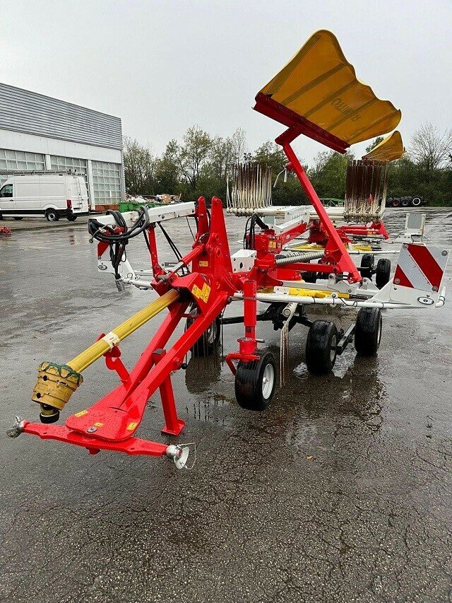 Schwader typu Pöttinger ANDAINEUR POTTINGER TOP, Gebrauchtmaschine v Hauteroche (Obrázek 1)