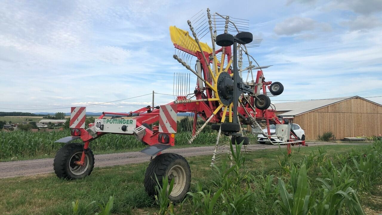 Schwader des Typs Pöttinger ANDAINEUR TOP 812, Gebrauchtmaschine in CHEMINOT (Bild 4)