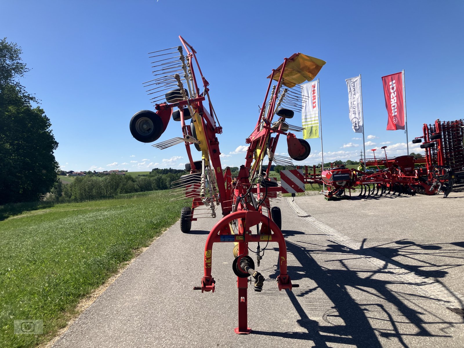 Schwader Türe ait Pöttinger Eurotop 651 A Multitast, Gebrauchtmaschine içinde Zell an der Pram (resim 9)