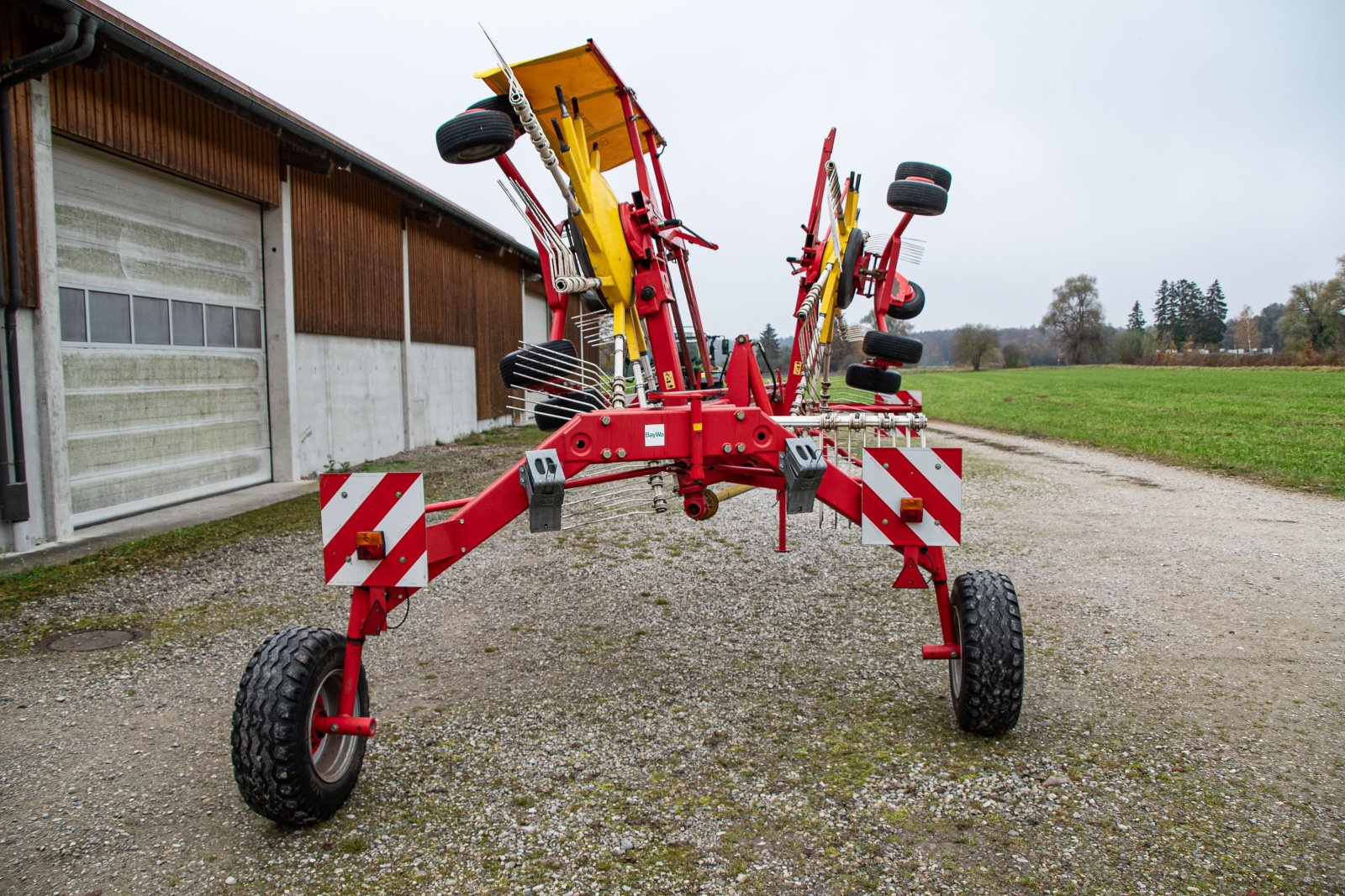 Schwader типа Pöttinger Eurotop 651 A Multitast, Gebrauchtmaschine в Schöngeising (Фотография 5)