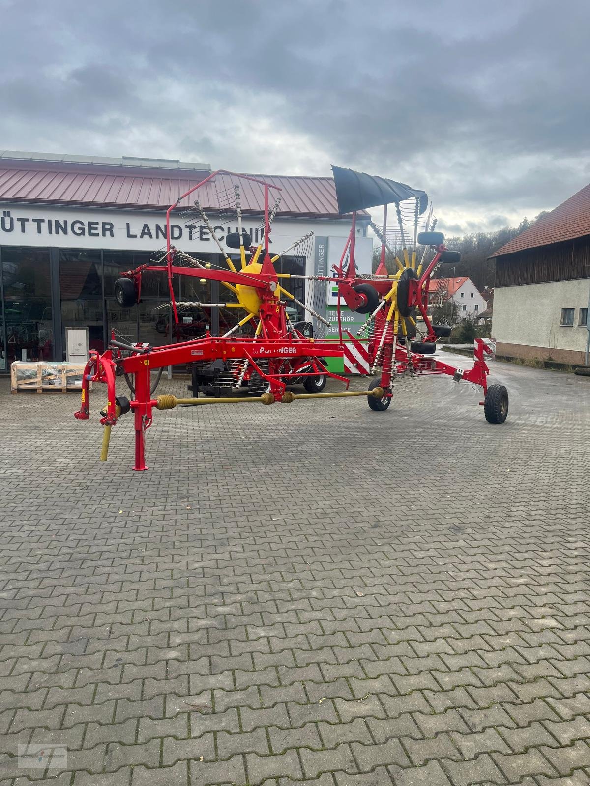 Schwader typu Pöttinger Eurotop 801 A Multitast, Gebrauchtmaschine v Treuchtlingen (Obrázok 1)