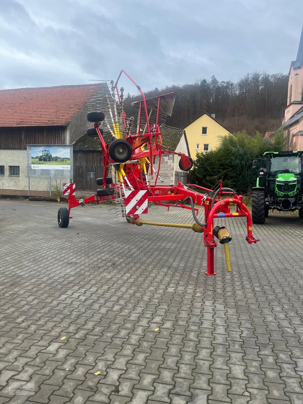 Schwader typu Pöttinger Eurotop 801 A Multitast, Gebrauchtmaschine v Treuchtlingen (Obrázok 5)