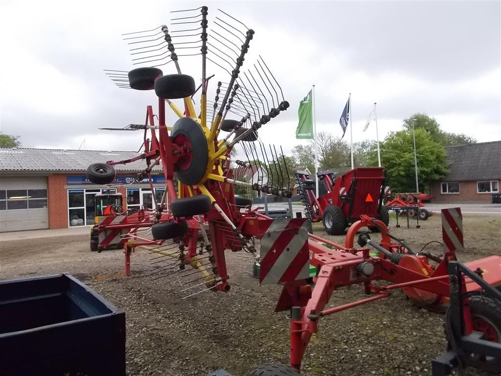 Schwader van het type Pöttinger EUROTOP 801A NY PRIS, Gebrauchtmaschine in Roslev (Foto 5)