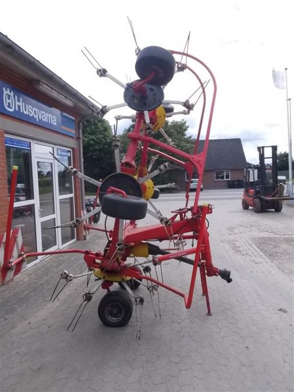 Schwader del tipo Pöttinger HIT 690 N NY PRIS, Gebrauchtmaschine en Roslev (Imagen 4)