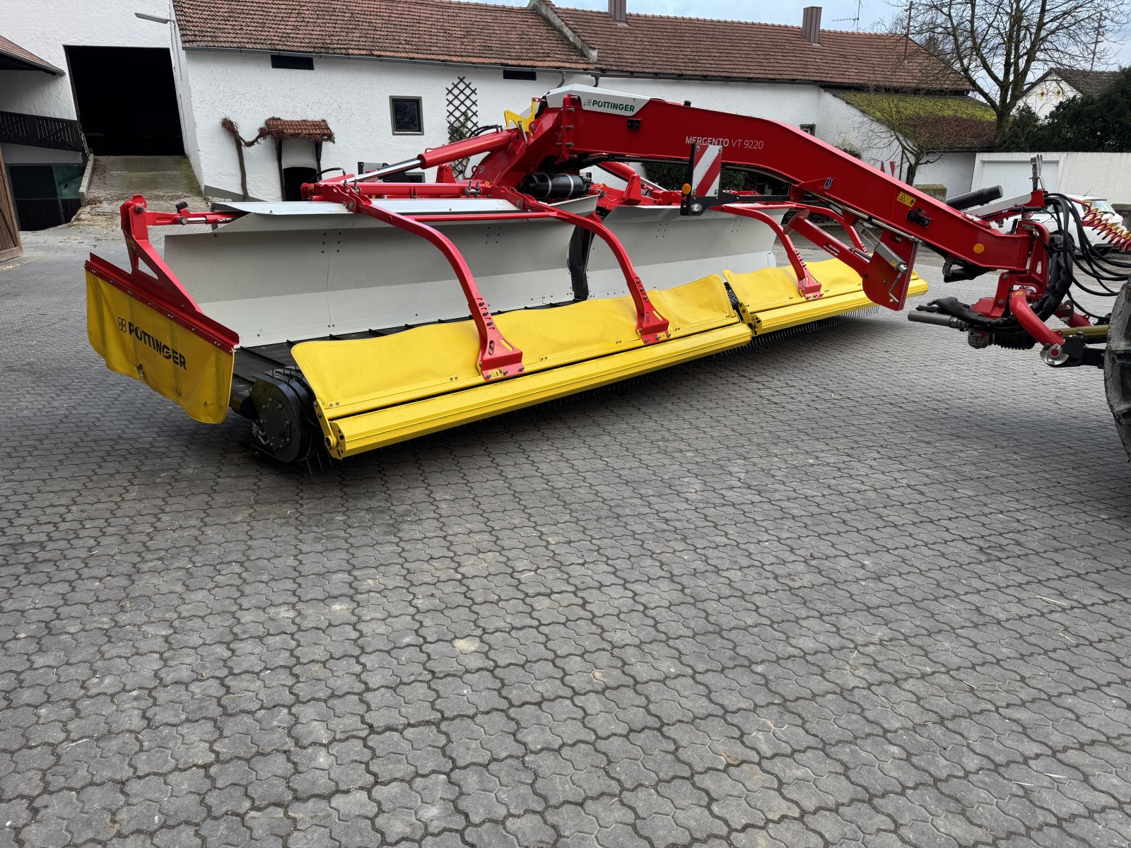 Schwader typu Pöttinger Mergento VT 9220 Bandschwader, Gebrauchtmaschine v Kelheim (Obrázok 8)