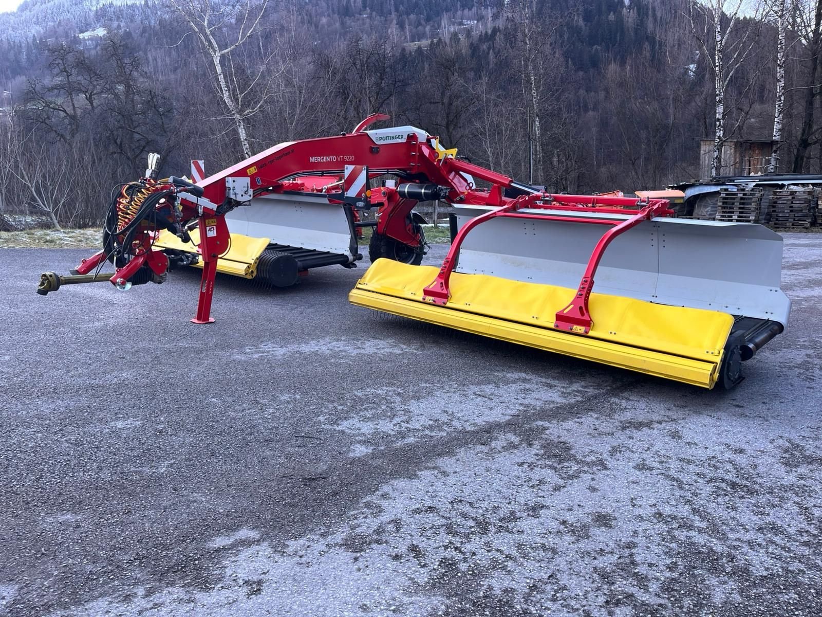 Schwader des Typs Pöttinger Mergento VT 9220, Gebrauchtmaschine in St. Johann (Bild 5)