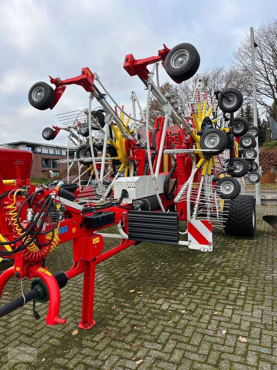 Schwader typu Pöttinger TOP 1252 C, Neumaschine w Uelsen (Zdjęcie 1)