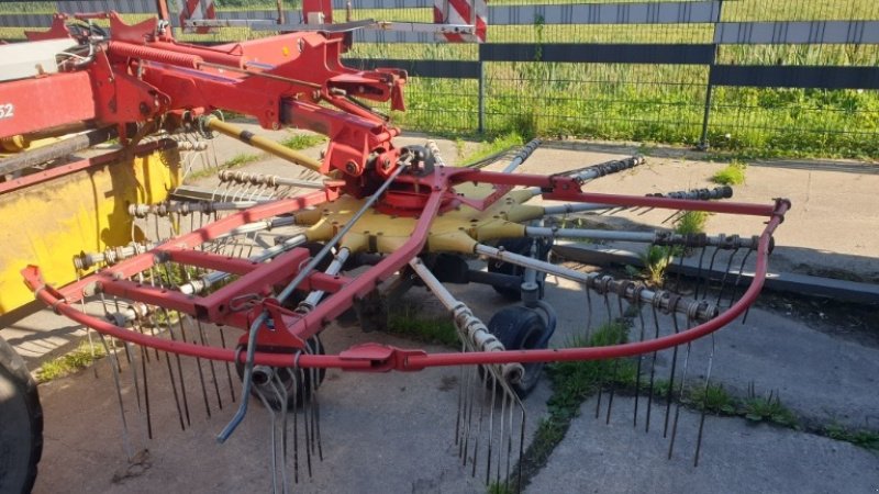 Schwader van het type Pöttinger Top 1252, Gebrauchtmaschine in Sittensen (Foto 4)