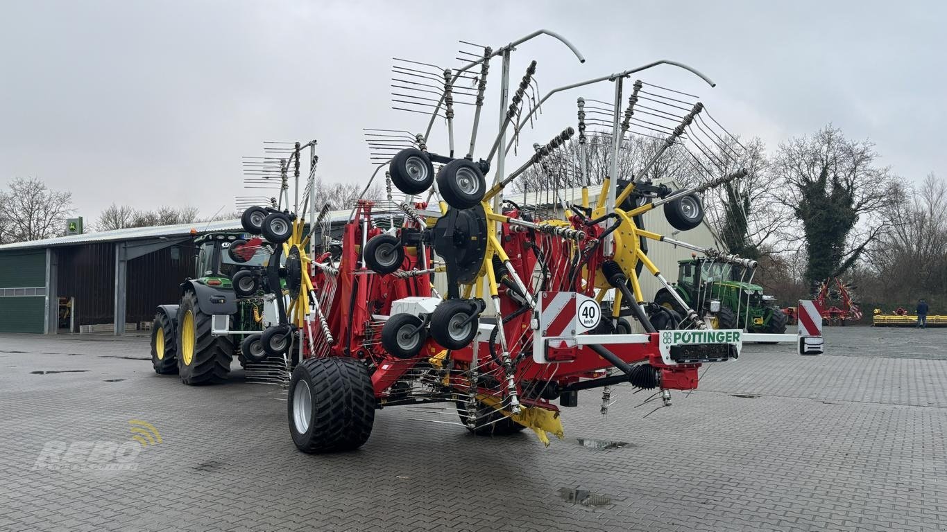 Schwader van het type Pöttinger TOP 1403 C, Gebrauchtmaschine in Aurich (Foto 4)