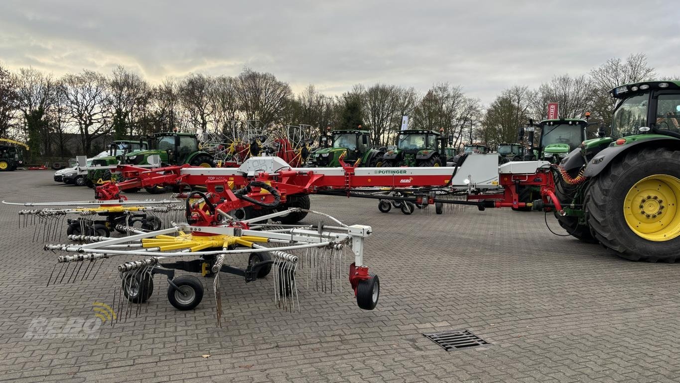 Schwader van het type Pöttinger TOP 1403 C, Gebrauchtmaschine in Aurich (Foto 9)