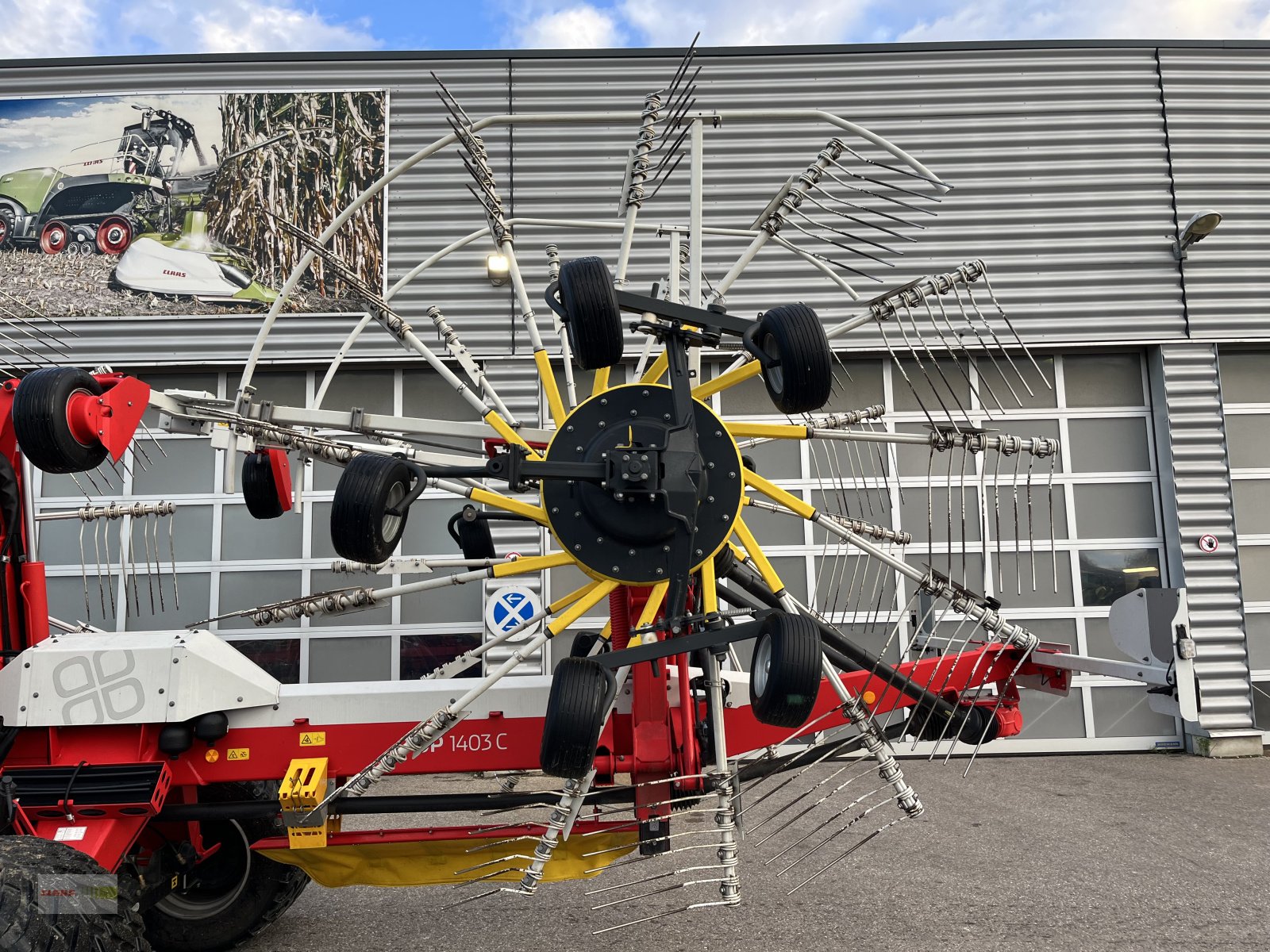 Schwader van het type Pöttinger Top 1403 C, Gebrauchtmaschine in Dasing (Foto 10)