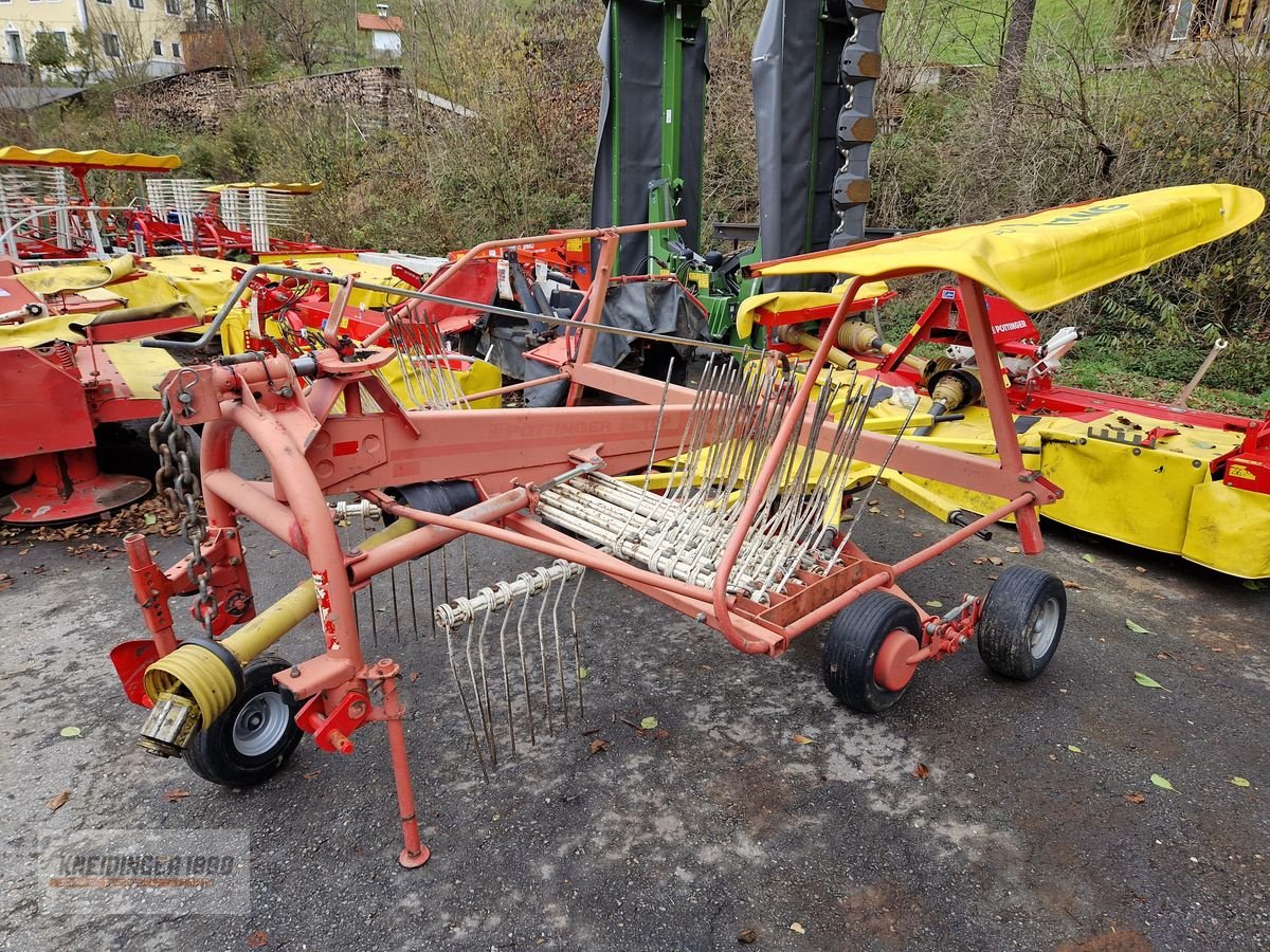 Schwader van het type Pöttinger TOP 460, Gebrauchtmaschine in Altenfelden (Foto 1)