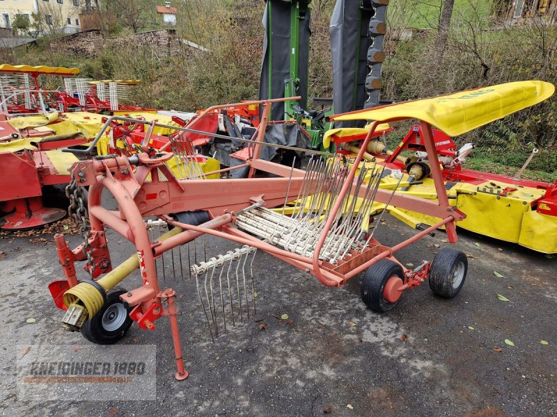 Schwader del tipo Pöttinger TOP 460, Gebrauchtmaschine en Altenfelden