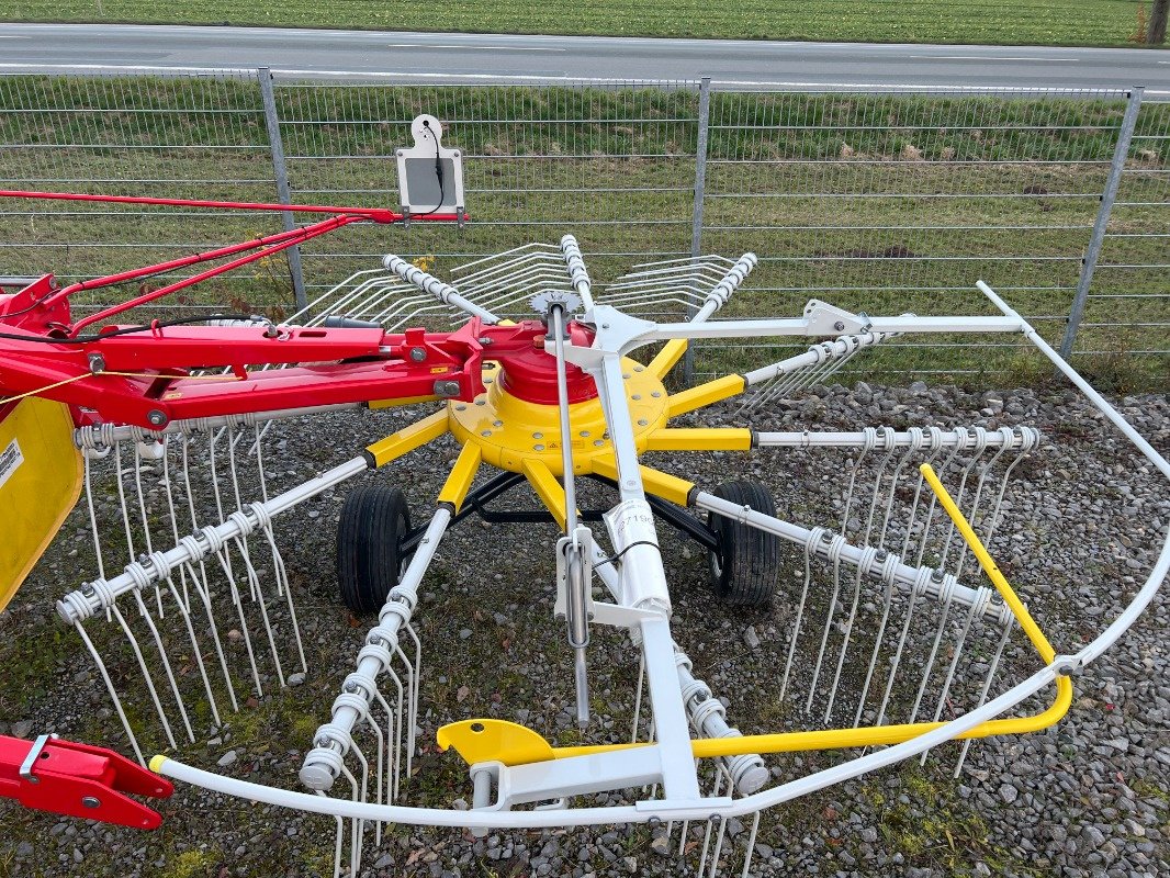 Schwader tip Pöttinger Top 612, Neumaschine in Steinheim-Bergheim (Poză 2)