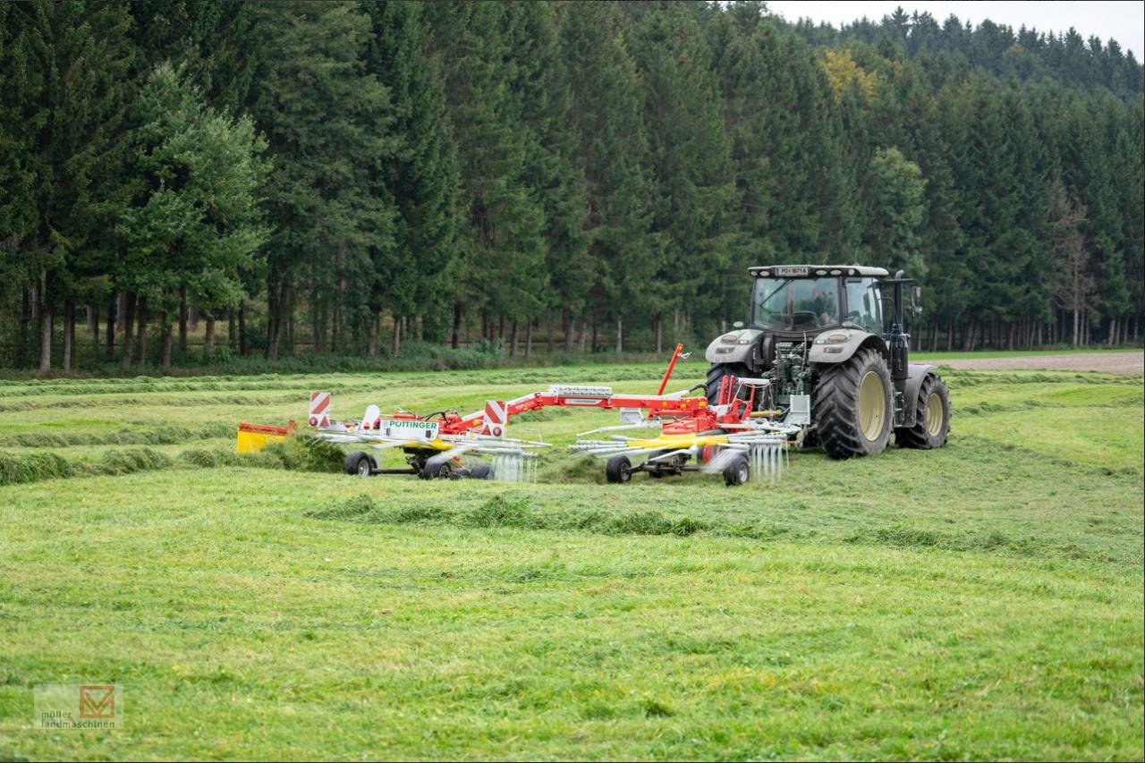 Schwader of the type Pöttinger Top 662, Neumaschine in Bonndorf (Picture 1)