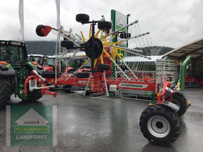 Schwader typu Pöttinger Top 702 C, Neumaschine v Murau