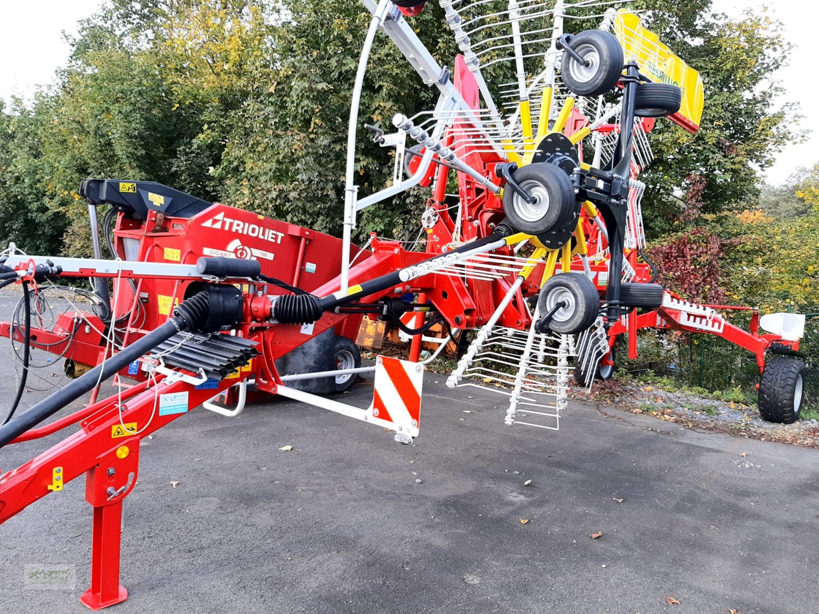 Schwader van het type Pöttinger Top 722, Neumaschine in Erbendorf (Foto 4)