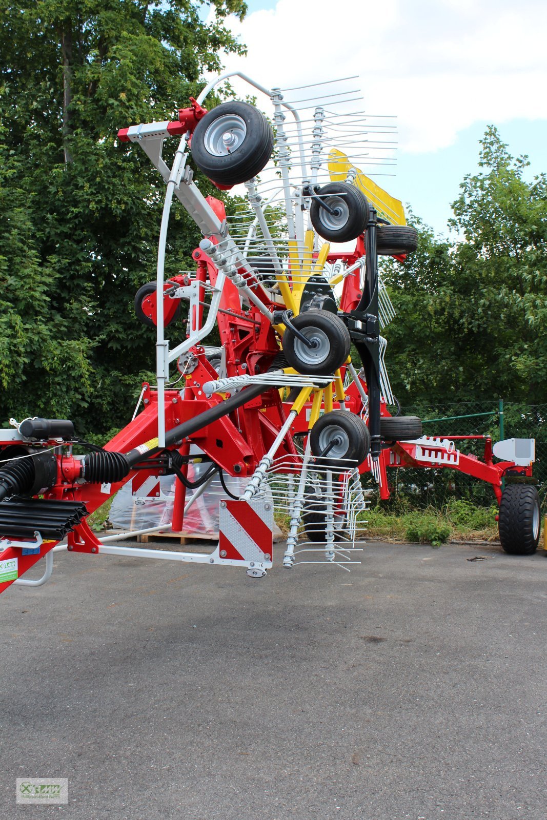 Schwader van het type Pöttinger Top 722, Neumaschine in Erbendorf (Foto 4)