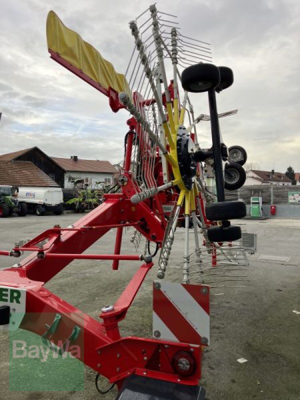 Schwader des Typs Pöttinger TOP 722, Vorführmaschine in Waldkirchen (Bild 6)