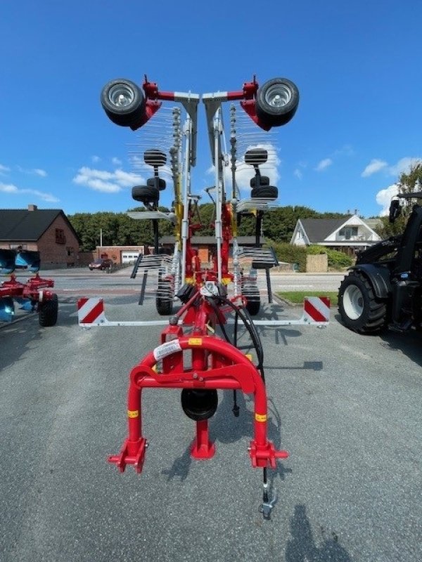 Schwader van het type Pöttinger TOP 762 C, Gebrauchtmaschine in Hobro (Foto 3)