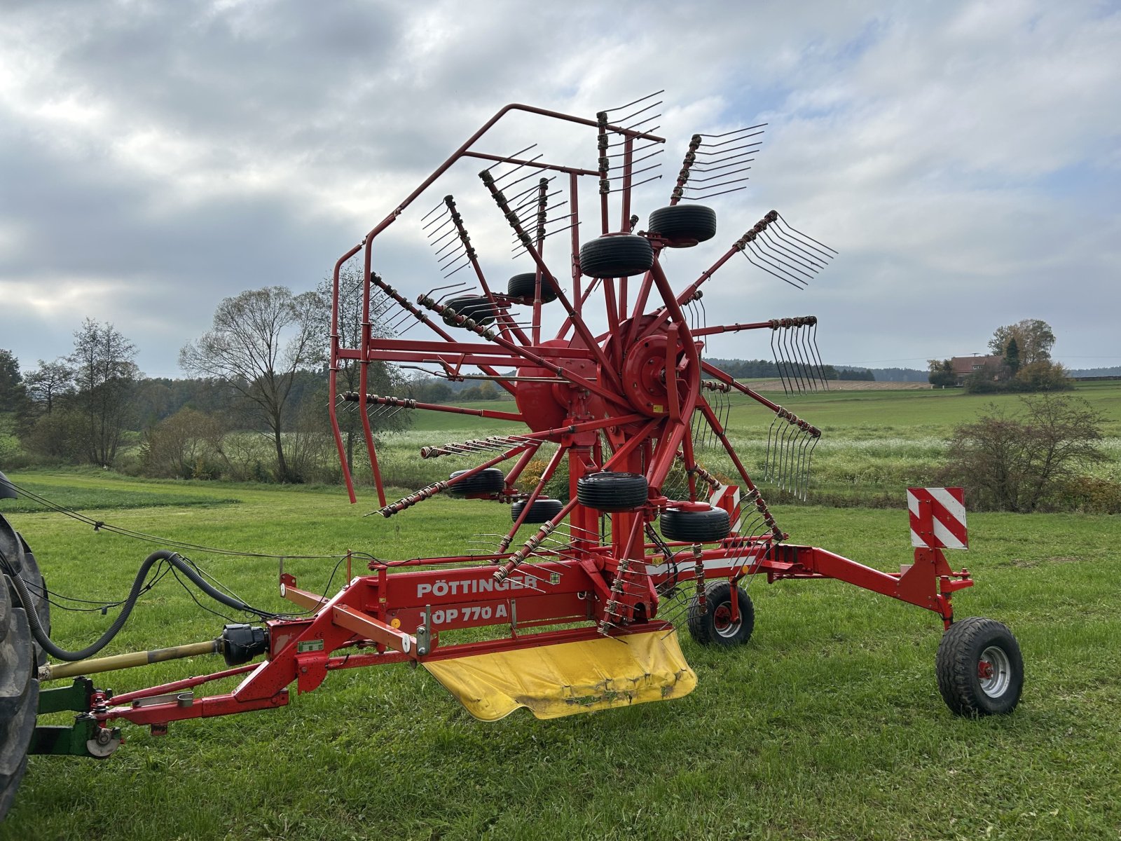 Schwader van het type Pöttinger Top 770 A, Gebrauchtmaschine in Guteneck (Foto 1)