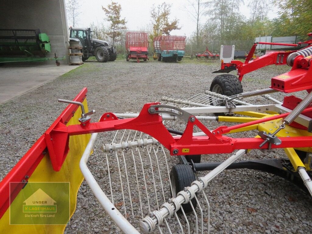 Schwader tip Pöttinger TOP 812, Gebrauchtmaschine in Hofkirchen (Poză 17)