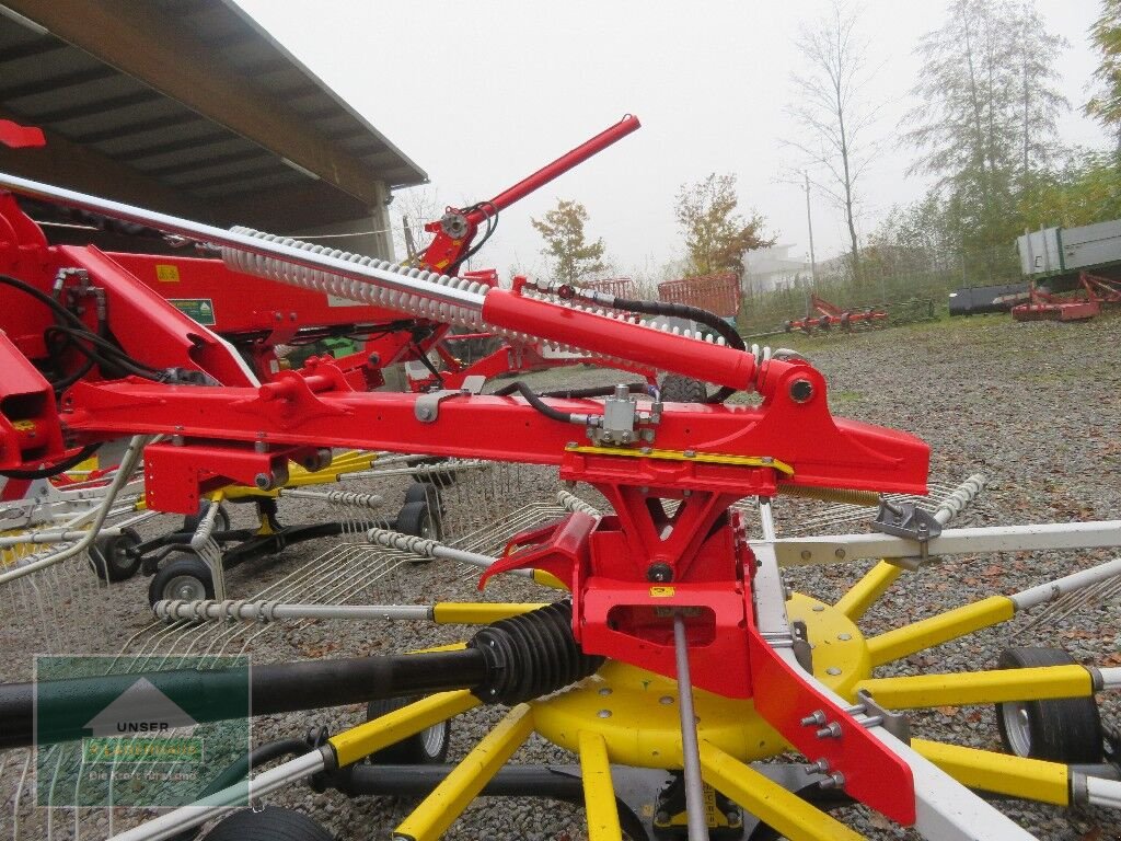 Schwader des Typs Pöttinger TOP 812, Gebrauchtmaschine in Hofkirchen (Bild 14)