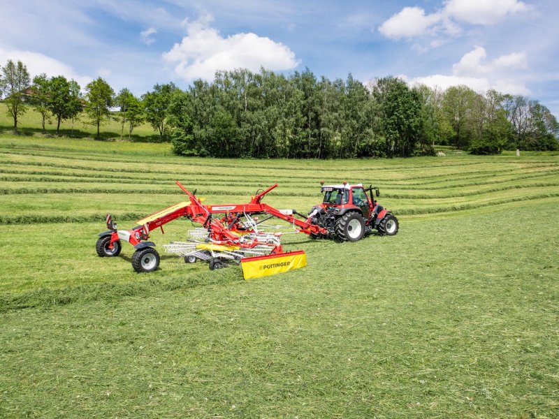 Schwader del tipo Pöttinger TOP VT 6820 S, Neumaschine In NATTERNBACH (Immagine 1)