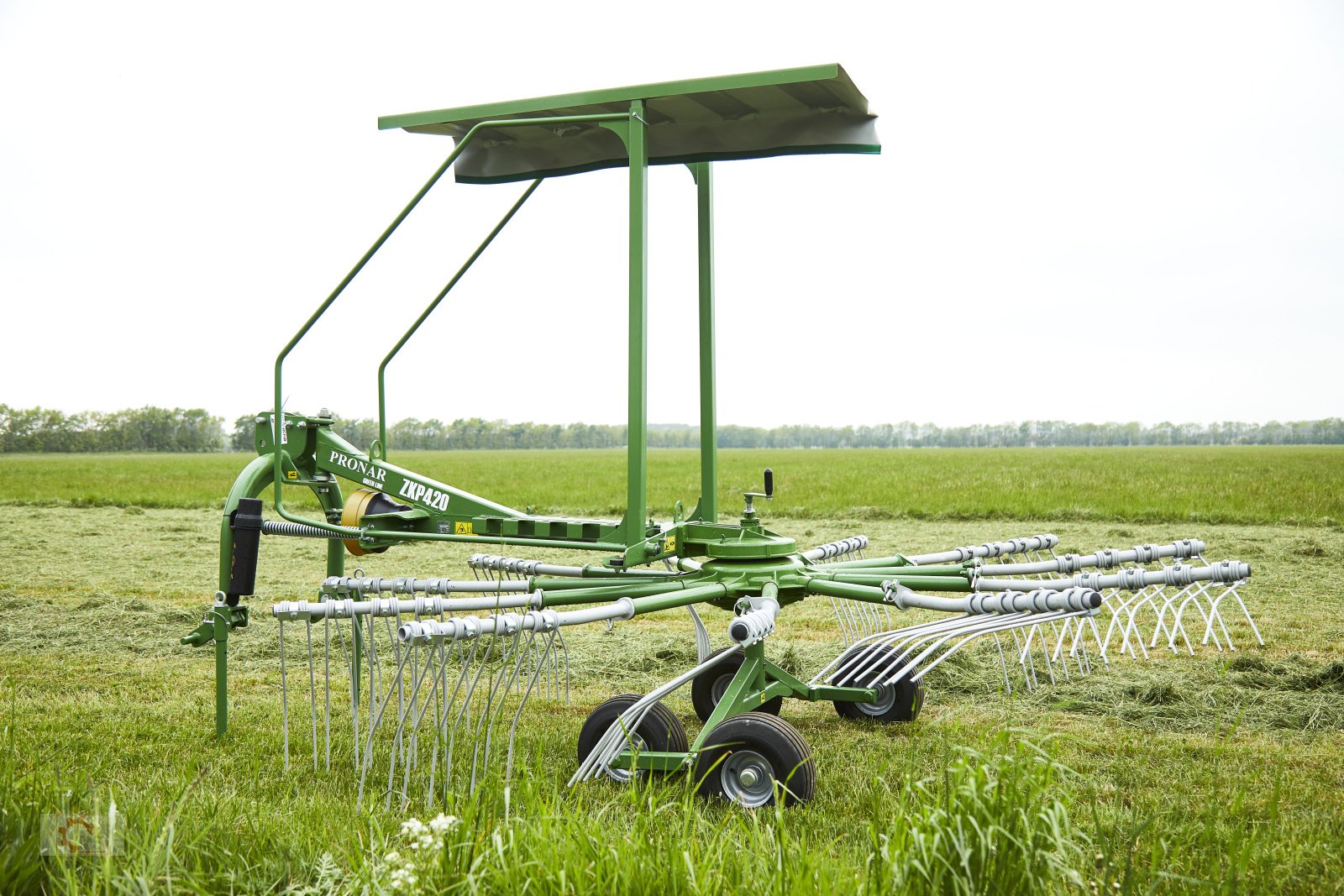 Schwader typu PRONAR ZKP 420 4,2m Einkreisel, Neumaschine w Tiefenbach (Zdjęcie 2)