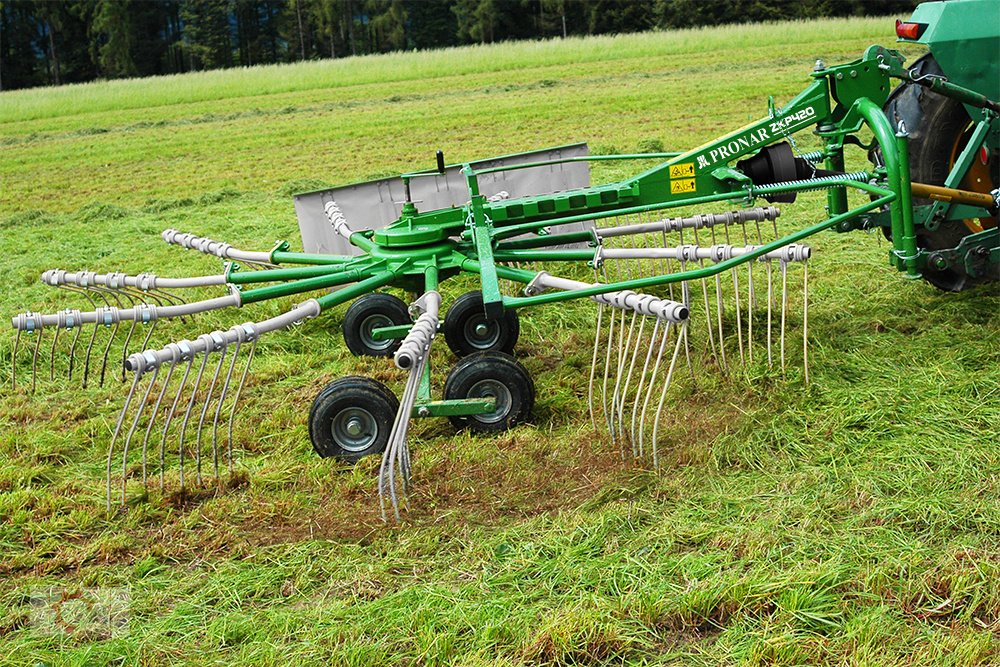 Schwader Türe ait PRONAR ZKP 420 4,2m Einkreisel, Neumaschine içinde Tiefenbach (resim 4)