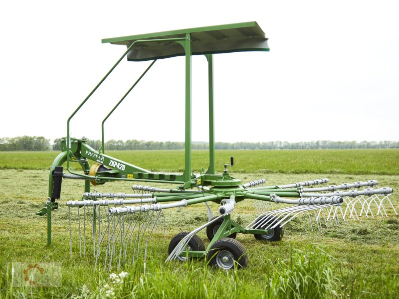 Schwader of the type PRONAR ZKP 420 4,2m Einkreisel, Neumaschine in Tiefenbach