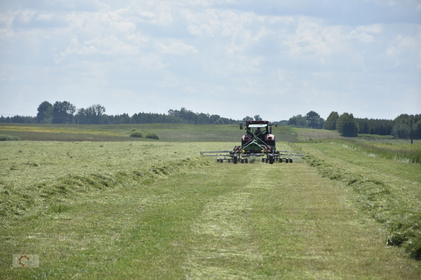 Schwader typu PRONAR ZKP 801 8m Seitenschwader Doppelschwader, Neumaschine w Tiefenbach (Zdjęcie 7)