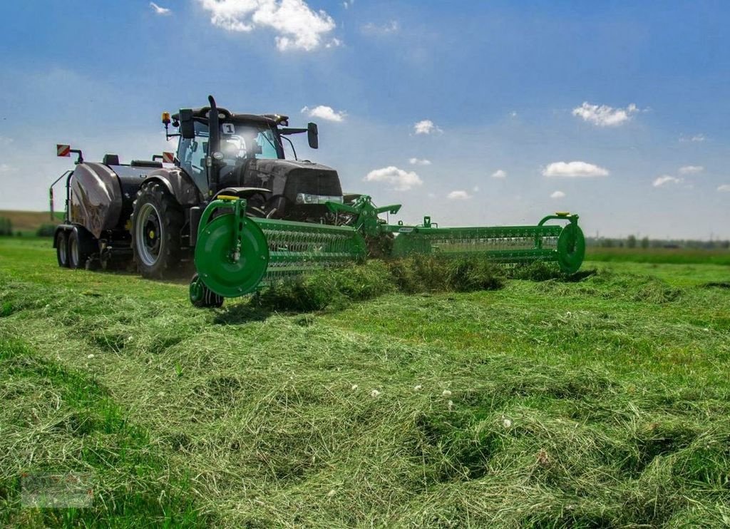 Schwader a típus SaMASZ Twist 600P-Kammschwader-Doppelschwader-Schwader, Vorführmaschine ekkor: Eberschwang (Kép 2)