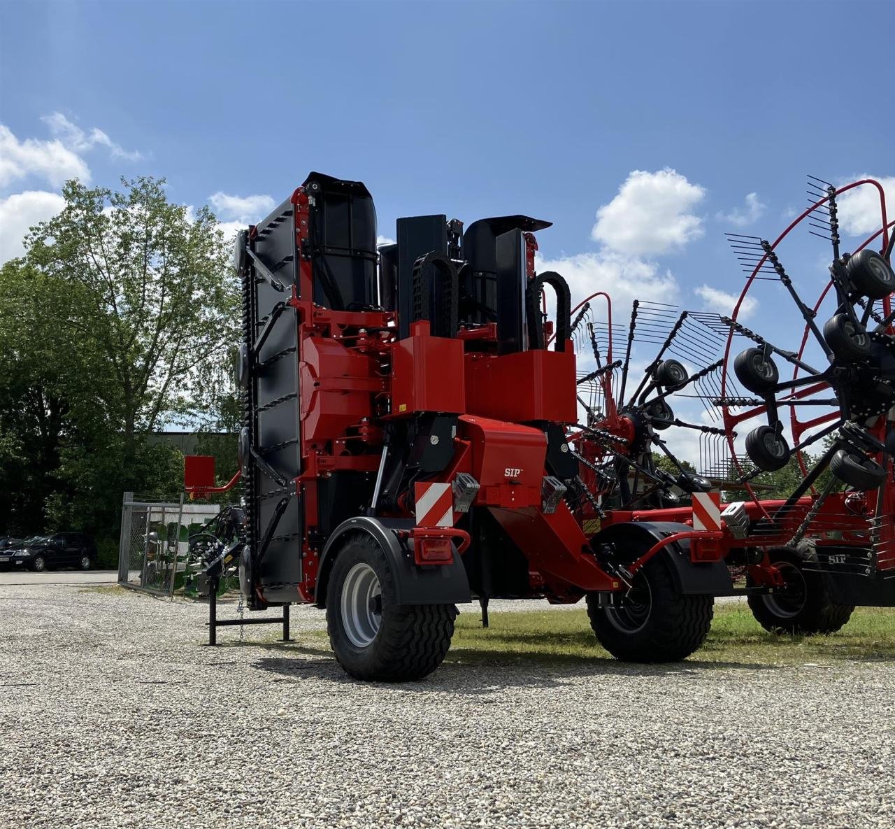 Schwader of the type SIP Air 900 T, Neumaschine in Ampfing (Picture 2)