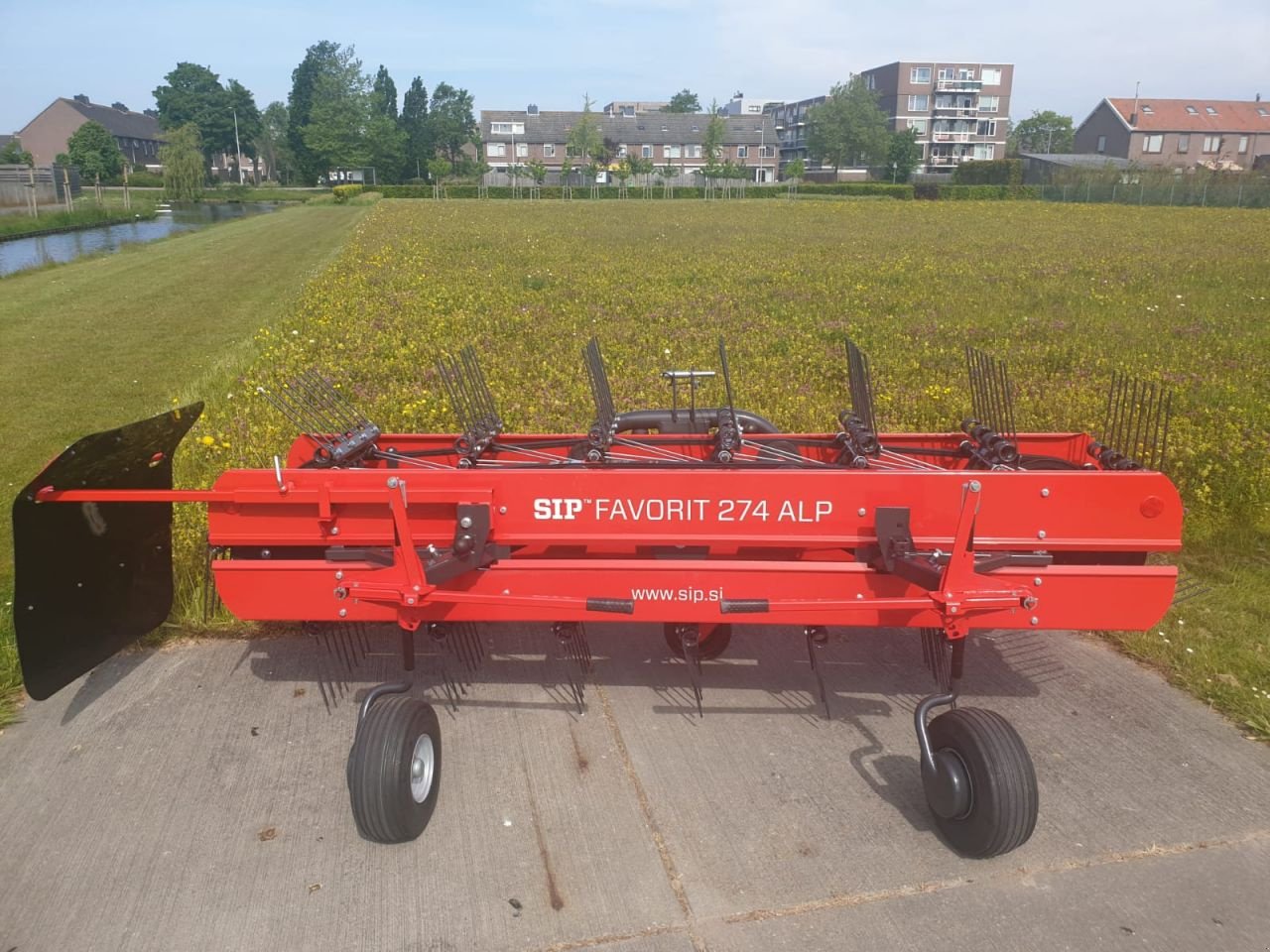 Schwader typu SIP Favorit 254, Neumaschine v Noordwijkerhout (Obrázek 3)