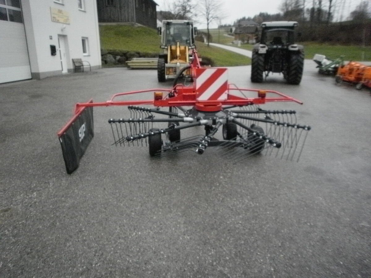 Schwader des Typs SIP Star 360/10, Vorführmaschine in Grünbach (Bild 3)